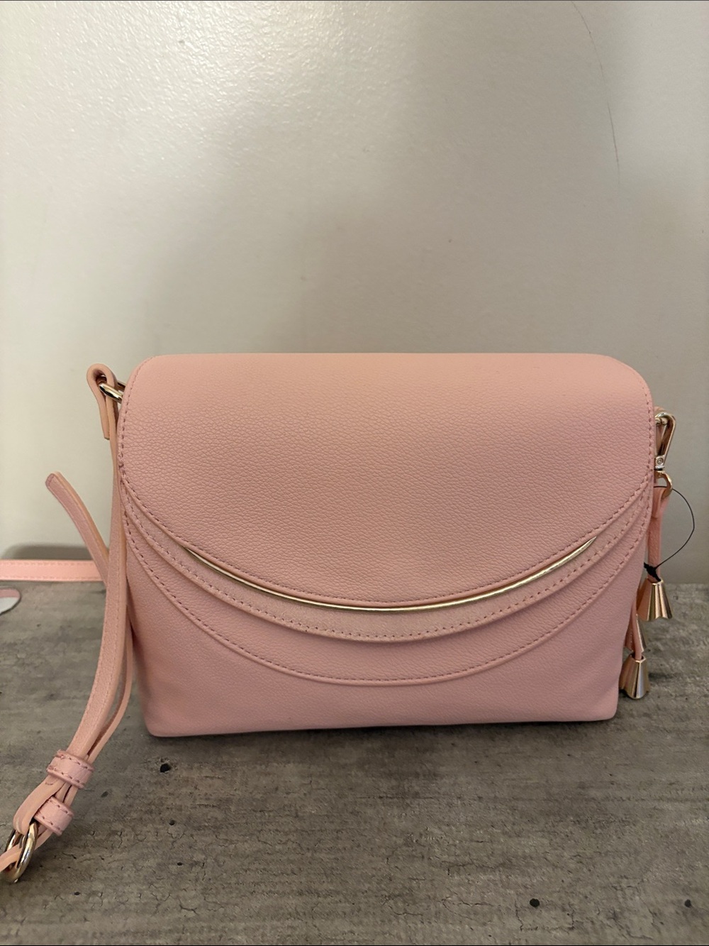 Never Used Lauren Conrad Vegan Leather Pink Crossbody Purse with Gold Accents